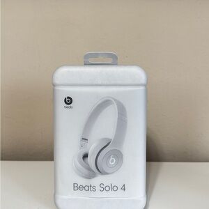Beats by Dre Solo 4 Headphones